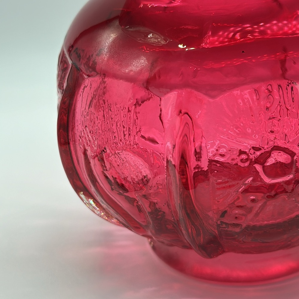 Vintage  Fenton Cranberry Opalescent thistle and stars Basket. - Picture 9 of 14